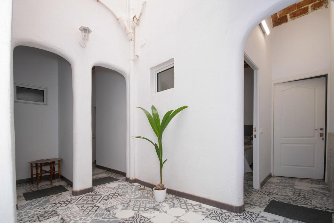 Apartahotel Casa Batito L'Hospitalet de Llobregat Luaran gambar
