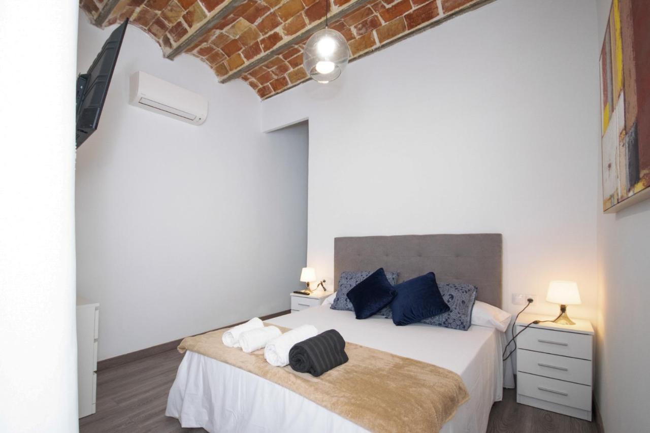 Apartahotel Casa Batito L'Hospitalet de Llobregat Luaran gambar