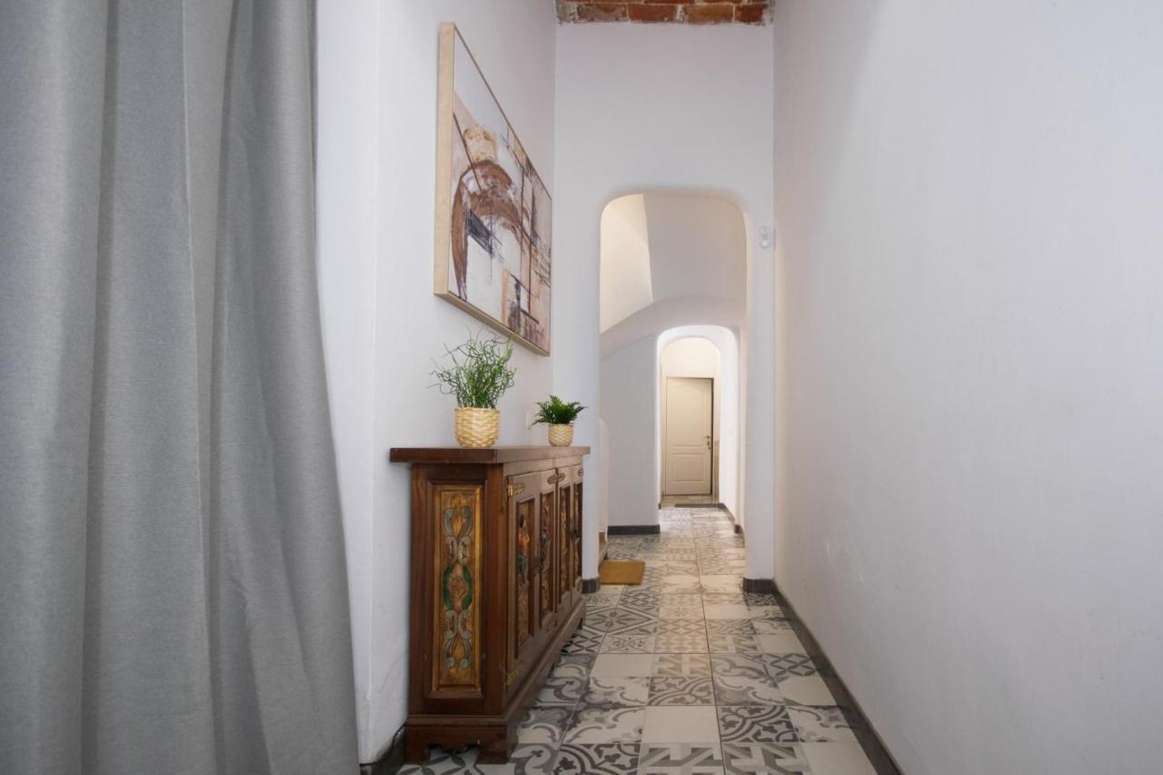 Apartahotel Casa Batito L'Hospitalet de Llobregat Luaran gambar