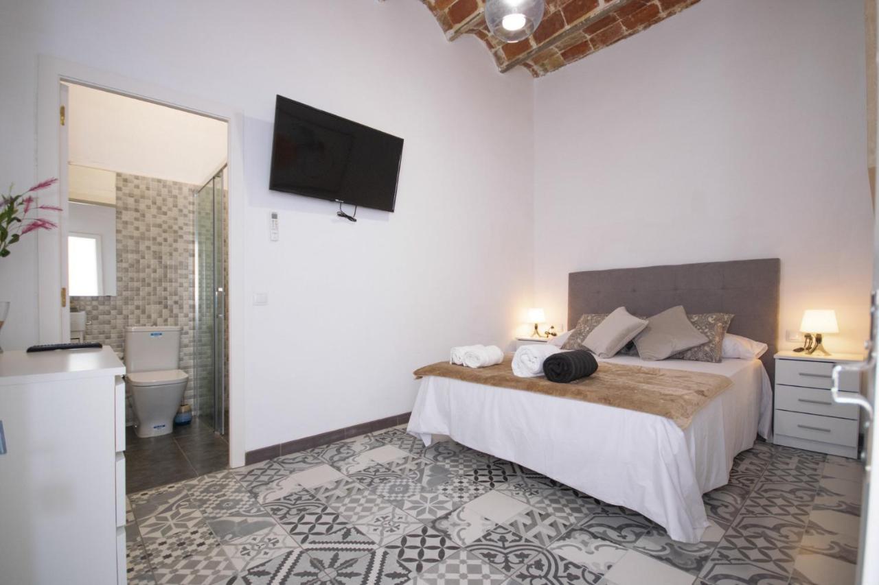 Apartahotel Casa Batito L'Hospitalet de Llobregat Luaran gambar