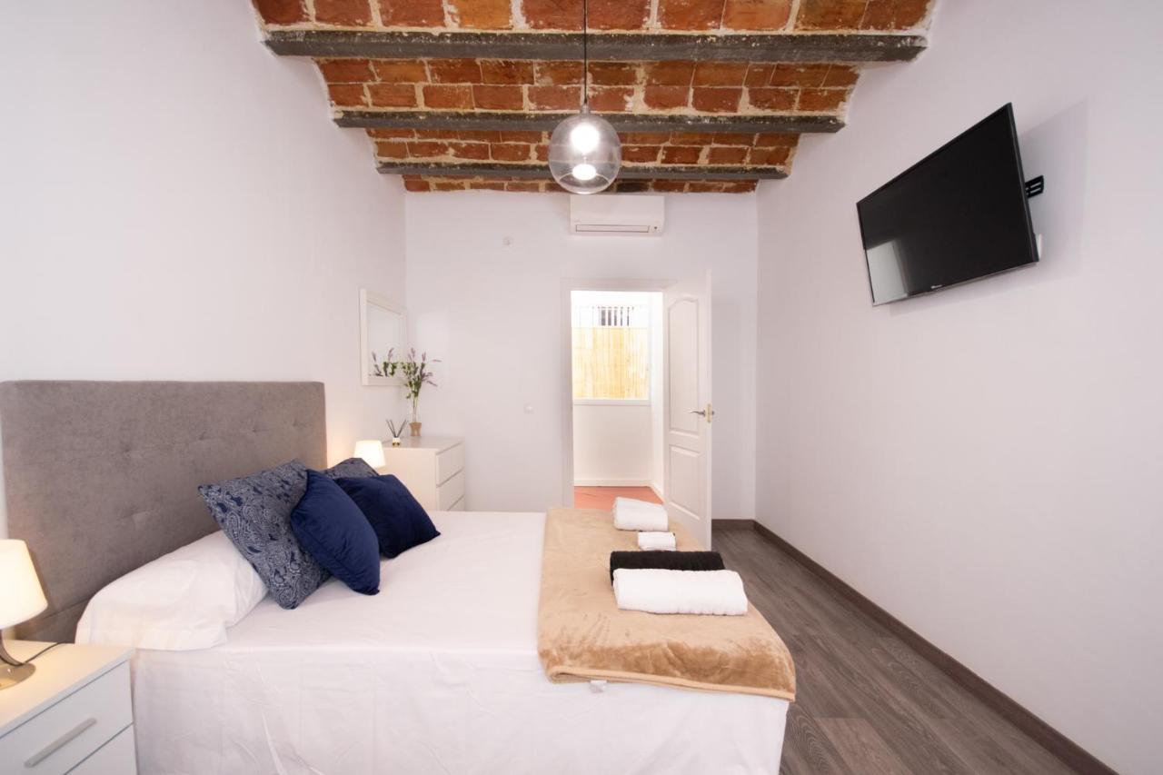 Apartahotel Casa Batito L'Hospitalet de Llobregat Luaran gambar