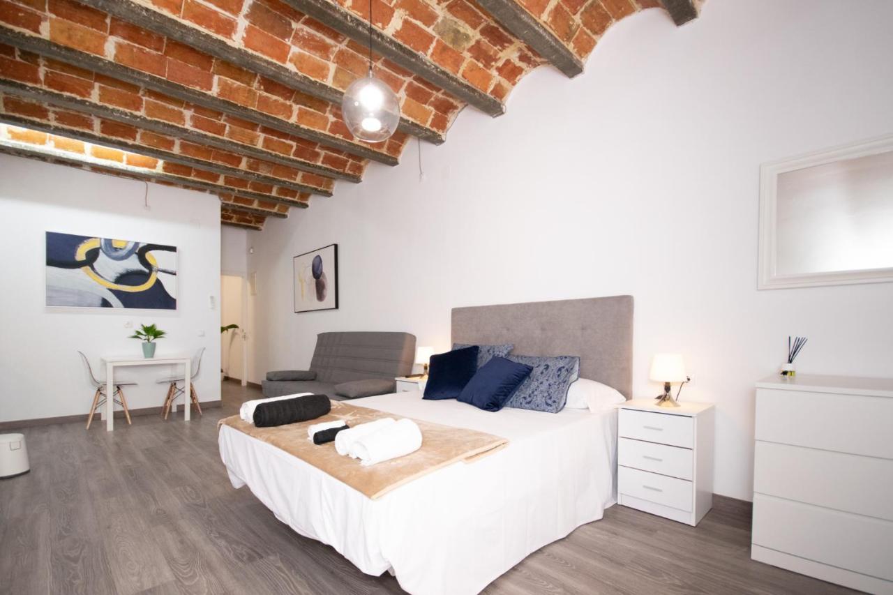 Apartahotel Casa Batito L'Hospitalet de Llobregat Luaran gambar